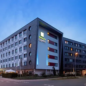 Express Airport By Ihg 3* BRE