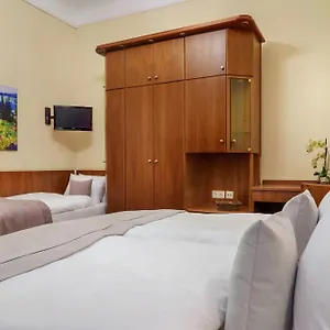 Kronprinz Hauptbahnhof 3* Amburgo
