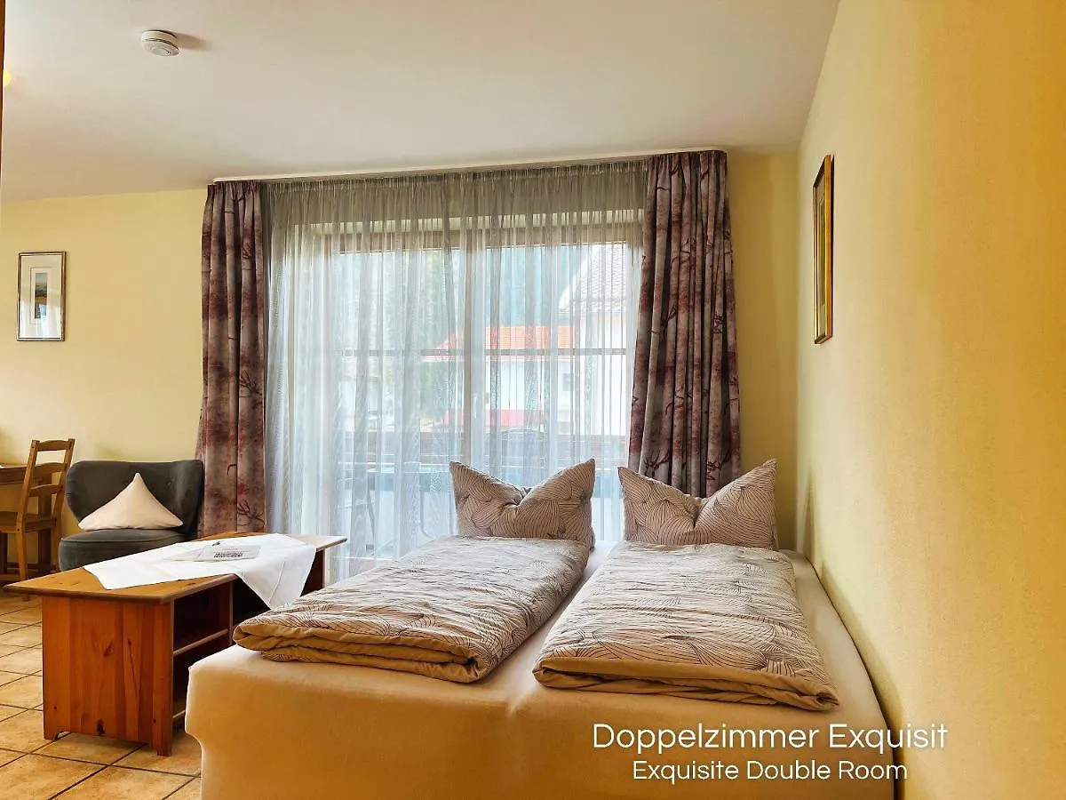 Landhotel Guglhupf Schwangau 2*,