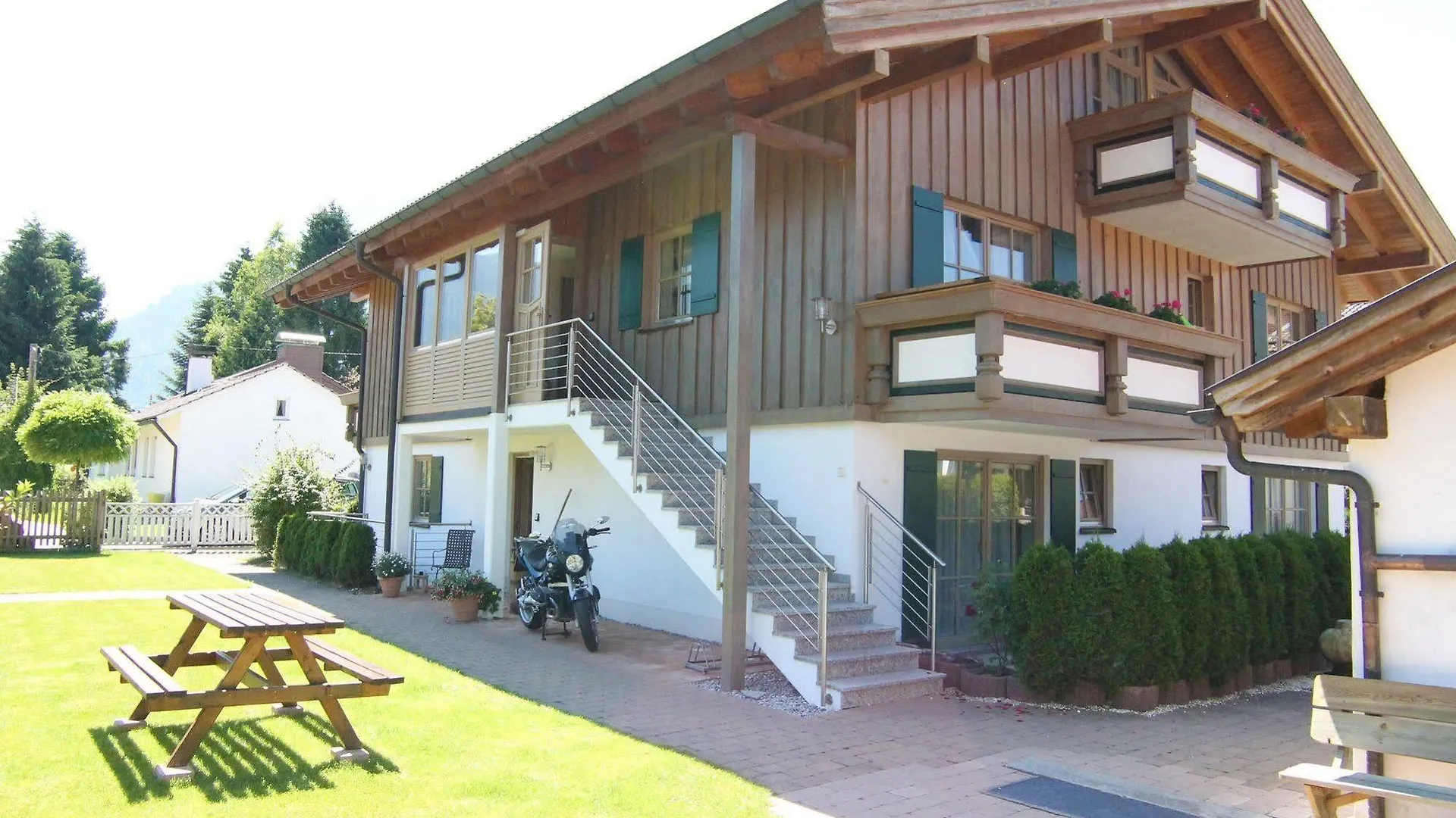 Landhotel Guglhupf Schwangau Pensión